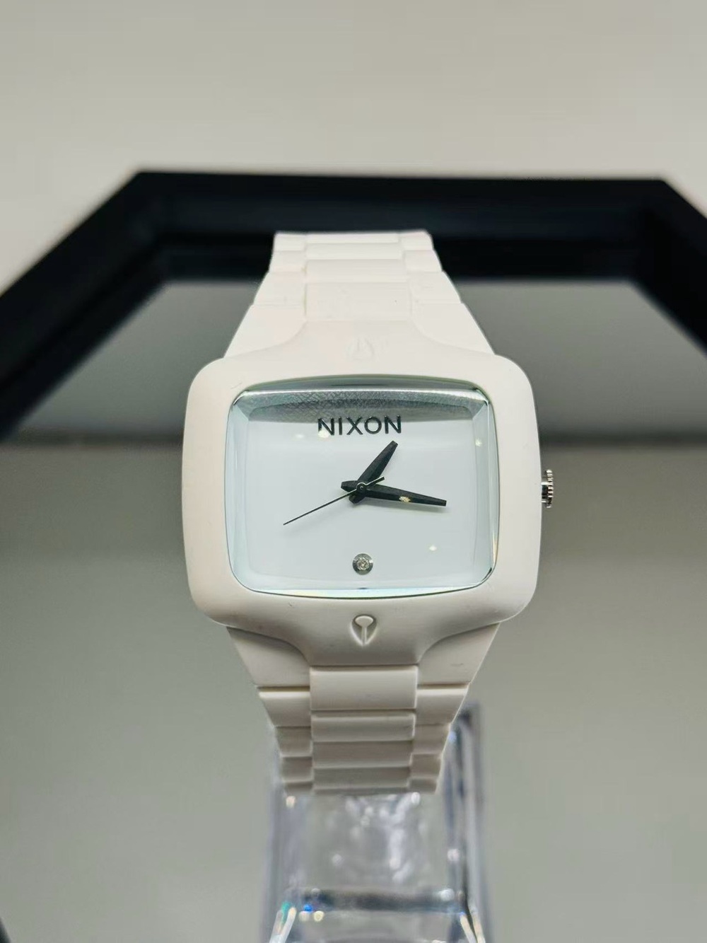 Nixon The Rubber Player YES,Ti S REAL  Watch 44mm White Rubber Strap New Battery
